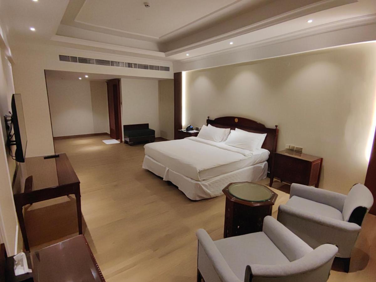 Alya Hotel بركة المظهر الخارجي الصورة